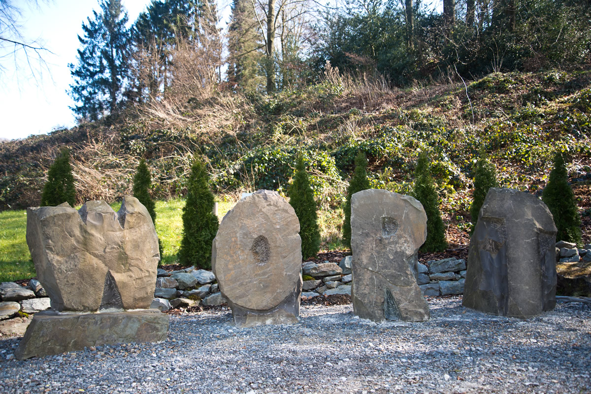 Station 8: Im Anfang war das Wort, fotografiert im Bibelgarten Weltersbach